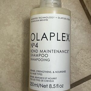 OLAPLEX No.4 Bond Maintenance Shampoo - White Bottle